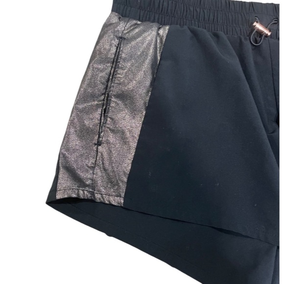 Victoria Sport black and metallic athletic short - Picture 2 of 3